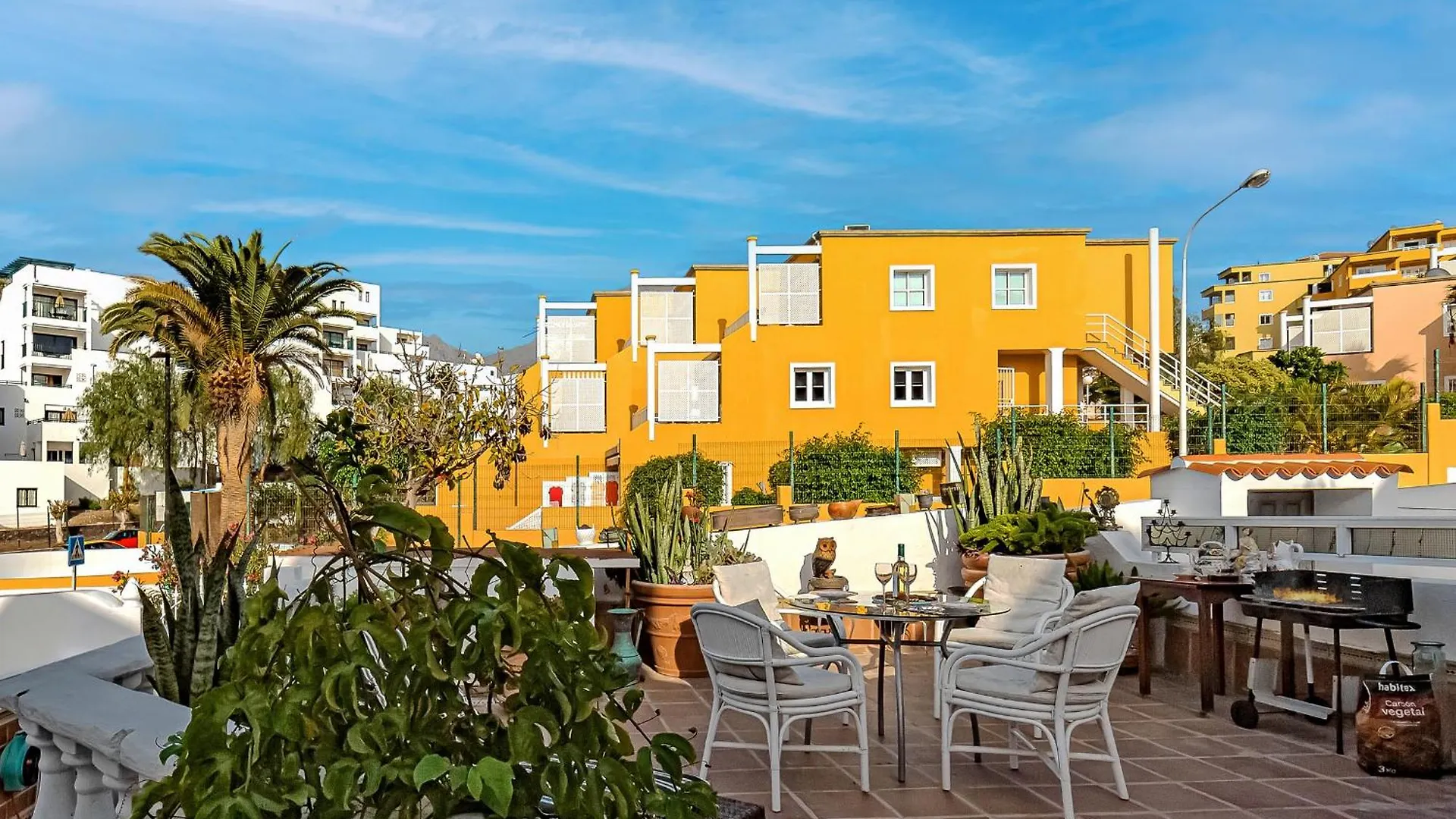 Apartment On Torviscas Costa Adeje  Costa Adeje (Tenerife)